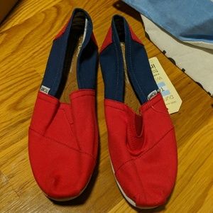 TOMs NEW pair of Shoes